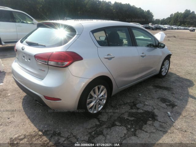 Photo 3 VIN: KNAFX5A88E5171335 - KIA FORTE 5-DOOR 