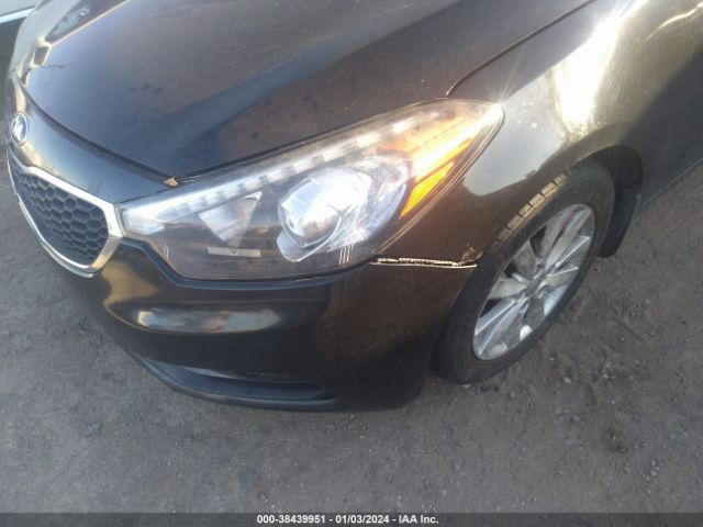 Photo 5 VIN: KNAFX5A88F5316276 - KIA FORTE 