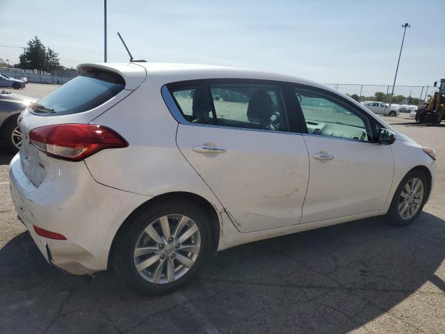 Photo 2 VIN: KNAFX5A88F5371620 - KIA FORTE EX 