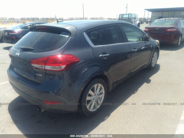 Photo 3 VIN: KNAFX5A89E5234409 - KIA FORTE 5-DOOR 