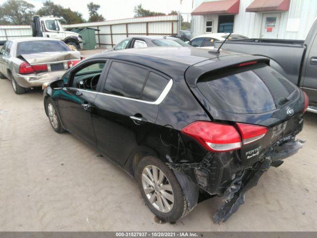 Photo 2 VIN: KNAFX5A89F5269713 - KIA FORTE 5-DOOR 