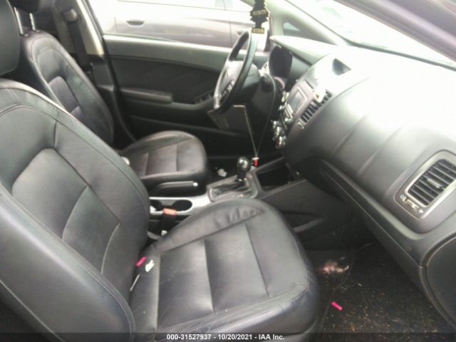 Photo 4 VIN: KNAFX5A89F5269713 - KIA FORTE 5-DOOR 