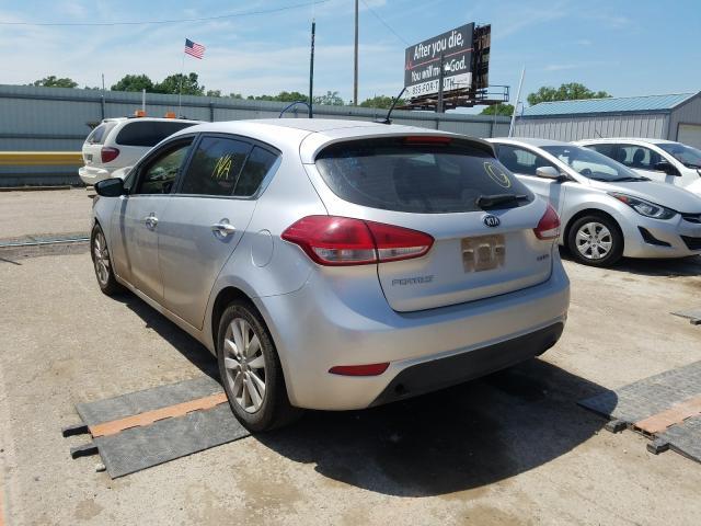 Photo 2 VIN: KNAFX5A89F5316173 - KIA FORTE EX 