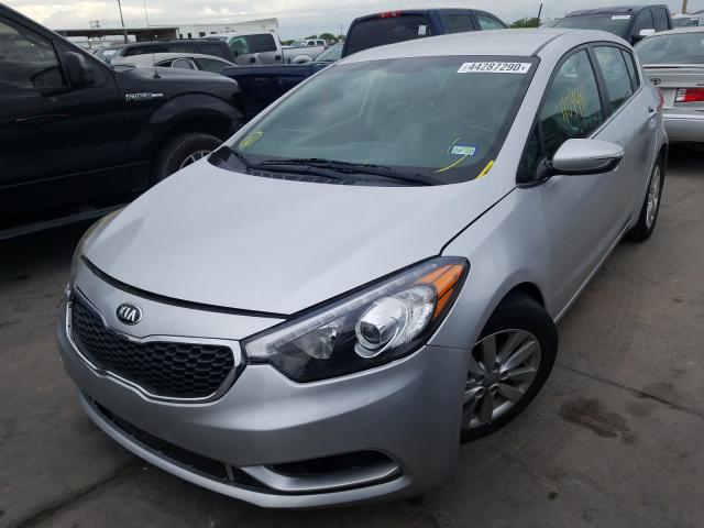 Photo 1 VIN: KNAFX5A89F5377975 - KIA FORTE EX 