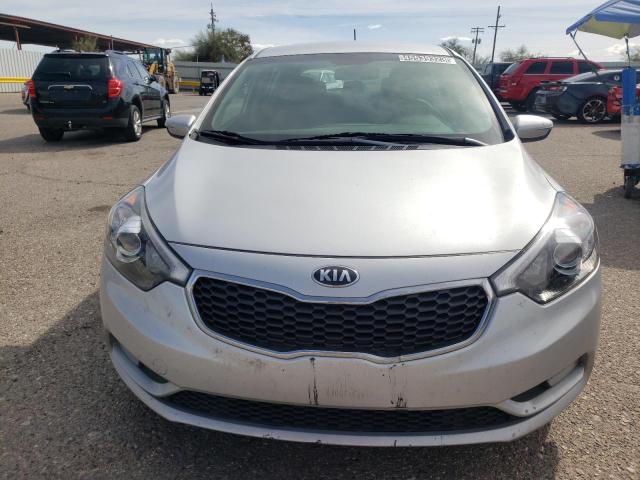 Photo 4 VIN: KNAFX5A8XF5397894 - KIA FORTE EX 