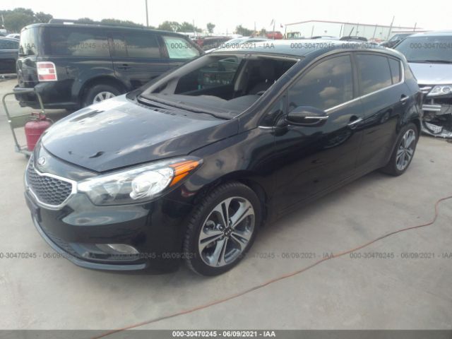 Photo 1 VIN: KNAFX5A8XG5585218 - KIA FORTE 5-DOOR 