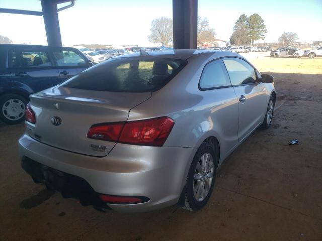 Photo 3 VIN: KNAFX6A80E5182125 - KIA FORTE EX 