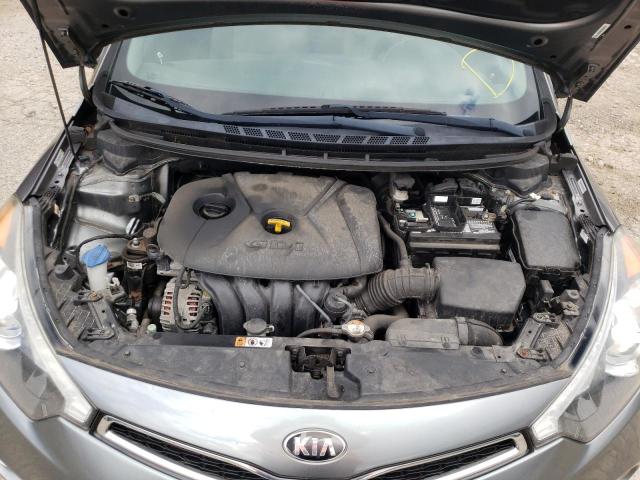 Photo 6 VIN: KNAFX6A80E5229752 - KIA FORTE EX 