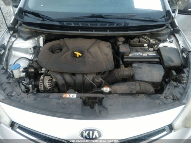 Photo 9 VIN: KNAFX6A82E5250702 - KIA FORTE KOUP 