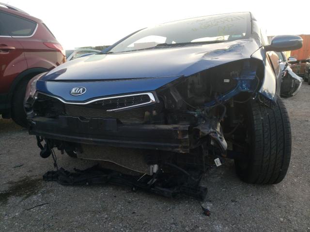 Photo 8 VIN: KNAFX6A83E5216851 - KIA FORTE EX 