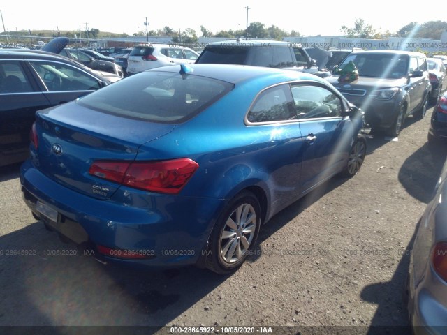 Photo 3 VIN: KNAFX6A83E5238977 - KIA FORTE KOUP 