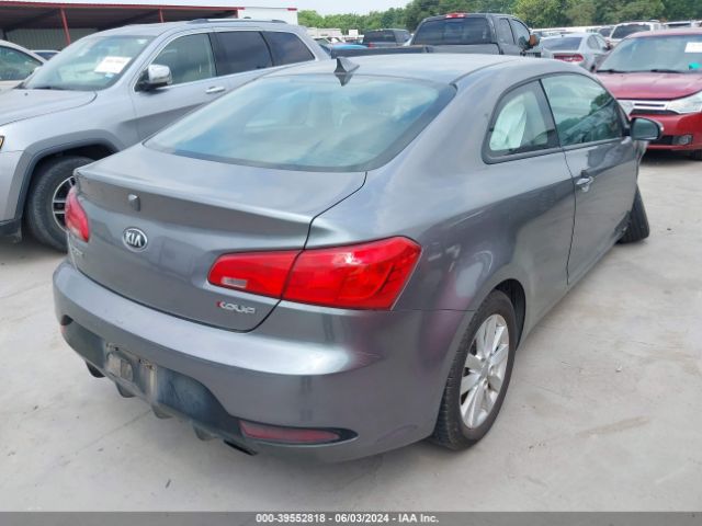 Photo 3 VIN: KNAFX6A84E5225204 - KIA FORTE 