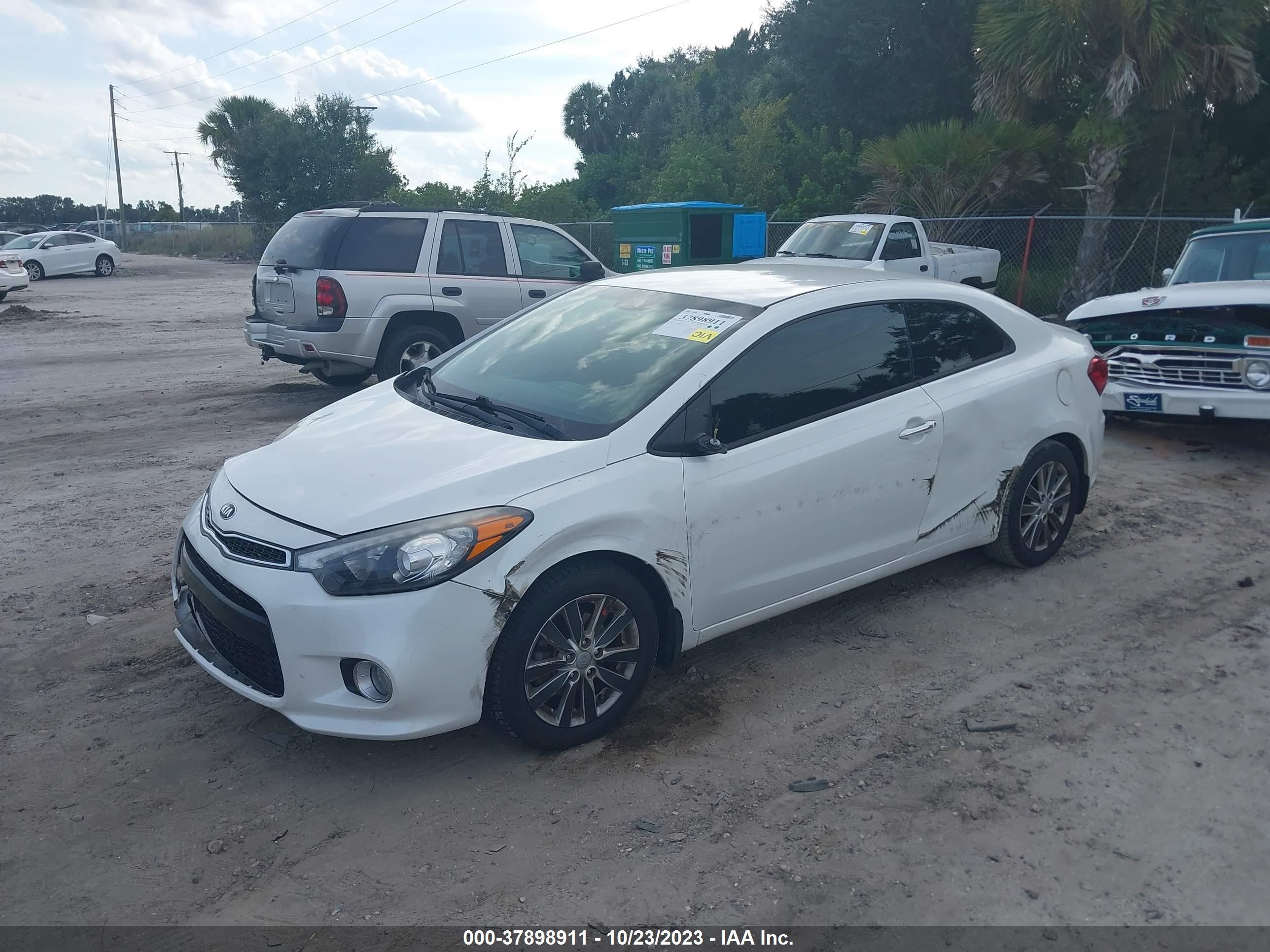 Photo 1 VIN: KNAFX6A84G5580392 - KIA FORTE 