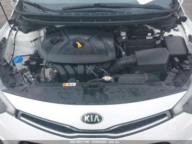 Photo 9 VIN: KNAFX6A84G5623872 - KIA FORTE KOUP 