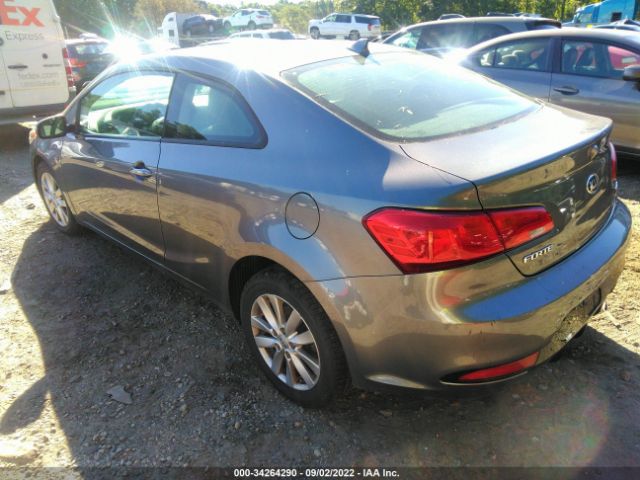 Photo 2 VIN: KNAFX6A86E5193923 - KIA FORTE KOUP 