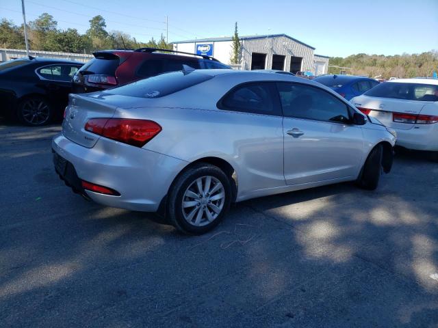 Photo 2 VIN: KNAFX6A86G5579423 - KIA FORTE EX 