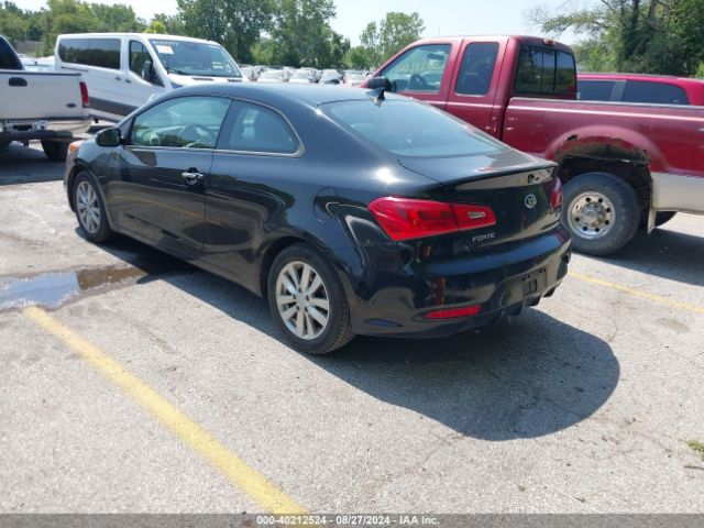 Photo 2 VIN: KNAFX6A86G5585352 - KIA FORTE KOUP 