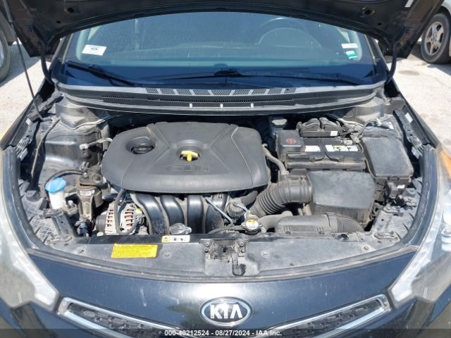 Photo 9 VIN: KNAFX6A86G5585352 - KIA FORTE KOUP 