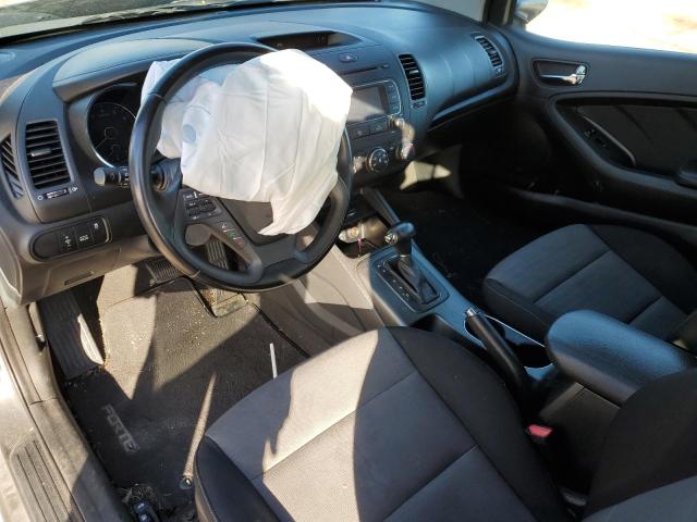 Photo 7 VIN: KNAFX6A86G5657229 - KIA FORTE EX 