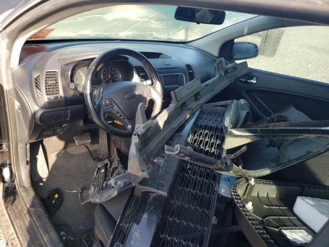 Photo 7 VIN: KNAFX6A87E5215587 - KIA FORTE EX 