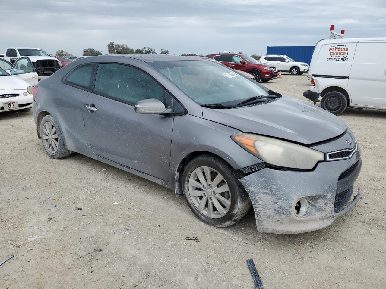 Photo 3 VIN: KNAFX6A88F5419140 - KIA FORTE 