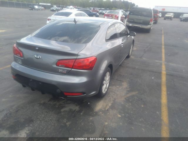 Photo 3 VIN: KNAFX6A89E5160852 - KIA FORTE KOUP 