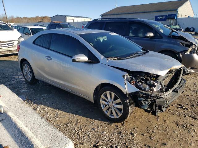 Photo 3 VIN: KNAFX6A89E5224386 - KIA FORTE EX 