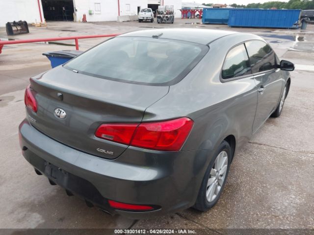 Photo 3 VIN: KNAFX6A89E5231080 - KIA FORTE 