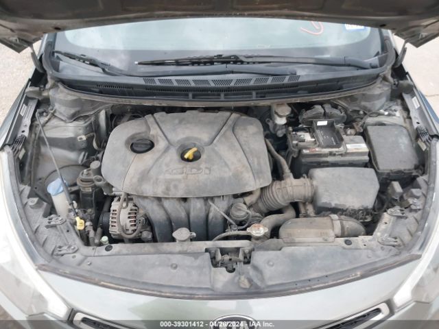 Photo 9 VIN: KNAFX6A89E5231080 - KIA FORTE 