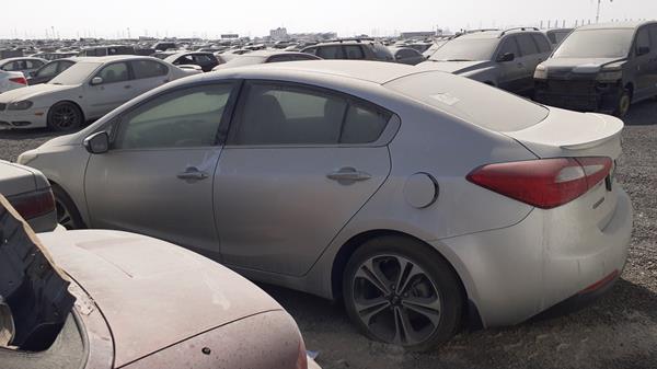 Photo 4 VIN: KNAFZ4112E5070458 - KIA CERATO 