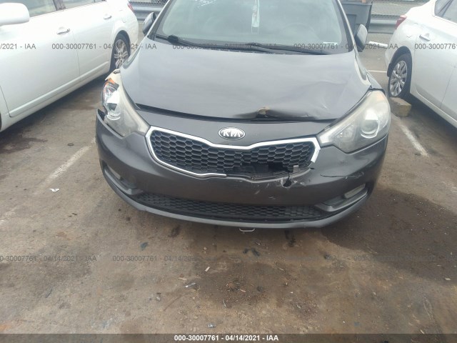 Photo 5 VIN: KNAFZ4A80E5077941 - KIA FORTE 