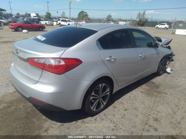 Photo 3 VIN: KNAFZ4A80F5339197 - KIA FORTE 