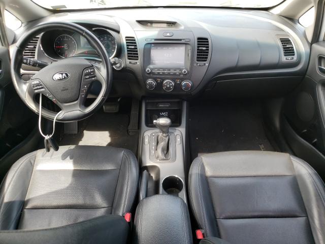 Photo 8 VIN: KNAFZ4A80G5556119 - KIA FORTE EX 