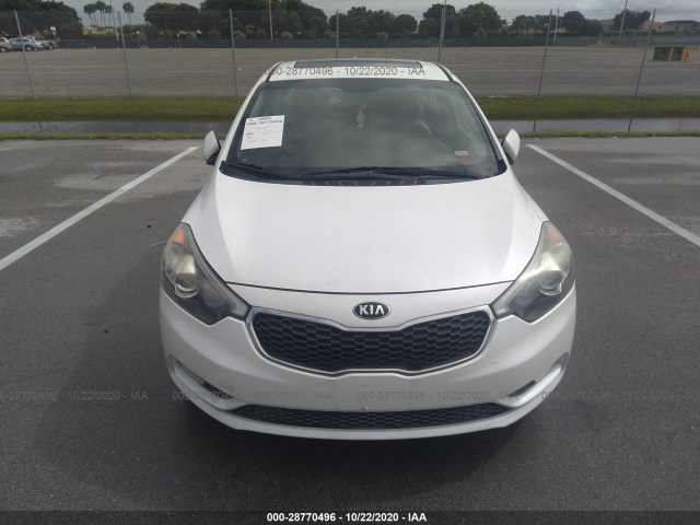 Photo 5 VIN: KNAFZ4A81F5371608 - KIA FORTE 