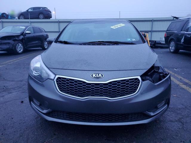 Photo 4 VIN: KNAFZ4A82E5059697 - KIA FORTE EX 