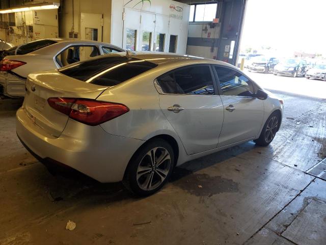 Photo 2 VIN: KNAFZ4A82E5066195 - KIA FORTE 