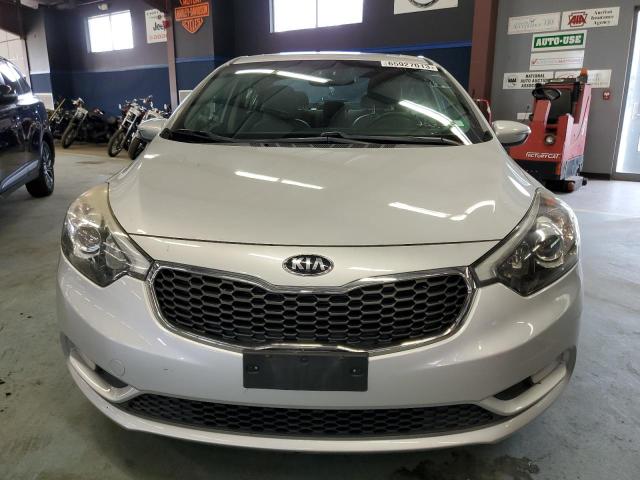 Photo 4 VIN: KNAFZ4A82E5077861 - KIA FORTE EX 