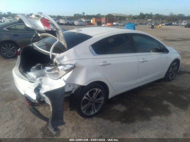 Photo 3 VIN: KNAFZ4A82E5083823 - KIA FORTE 