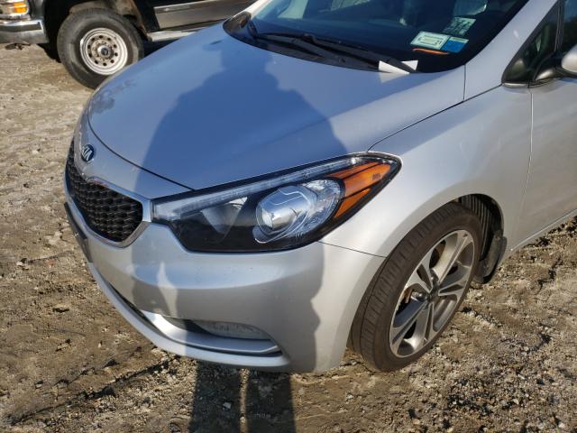 Photo 8 VIN: KNAFZ4A82E5091386 - KIA FORTE EX 