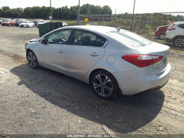 Photo 2 VIN: KNAFZ4A82F5345969 - KIA FORTE 