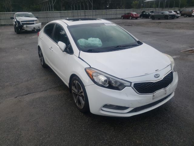 Photo 0 VIN: KNAFZ4A83F5332826 - KIA FORTE EX 