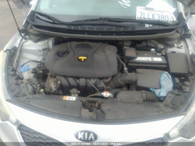 Photo 9 VIN: KNAFZ4A83F5345026 - KIA FORTE 