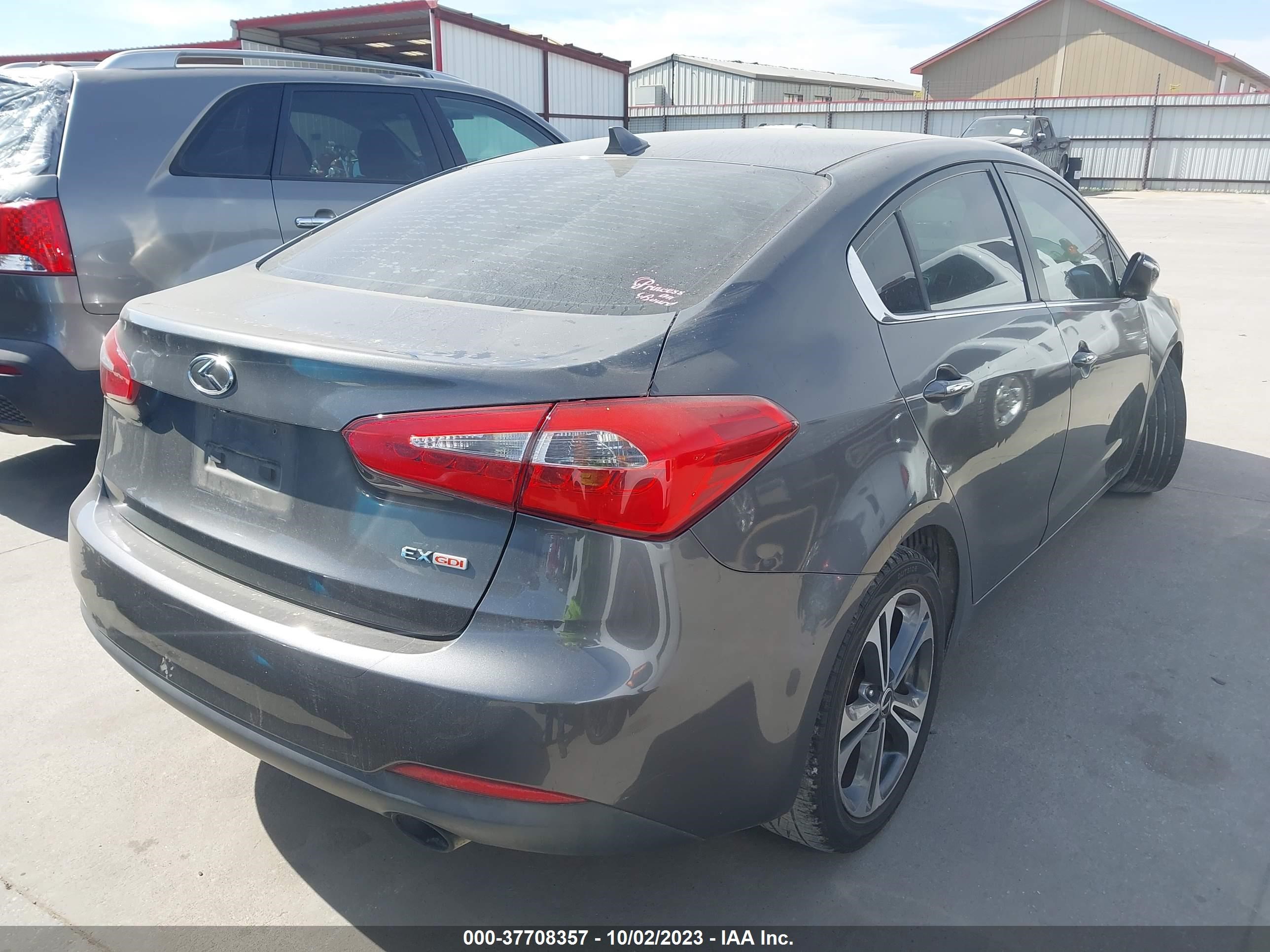 Photo 3 VIN: KNAFZ4A84E5058776 - KIA FORTE 