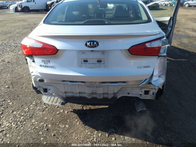 Photo 5 VIN: KNAFZ4A84F5264746 - KIA FORTE 