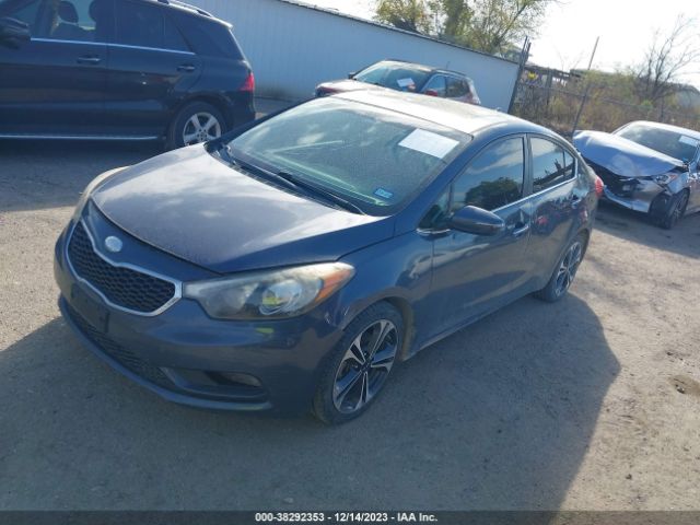 Photo 1 VIN: KNAFZ4A85E5075635 - KIA FORTE 