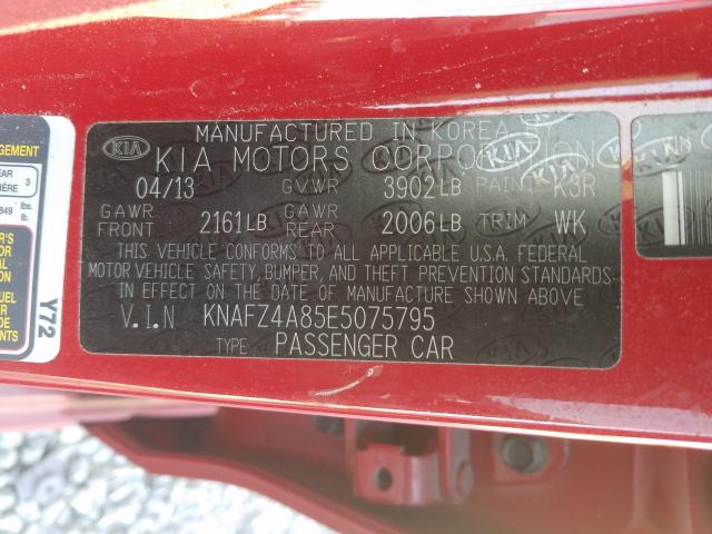 Photo 9 VIN: KNAFZ4A85E5075795 - KIA FORTE EX 