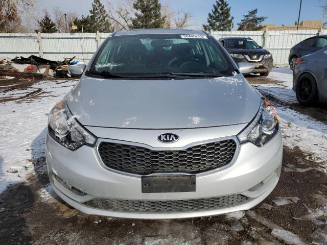 Photo 4 VIN: KNAFZ4A85F5337607 - KIA FORTE EX 