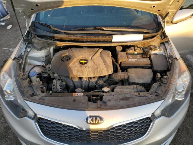 Photo 10 VIN: KNAFZ4A85G5556939 - KIA FORTE 