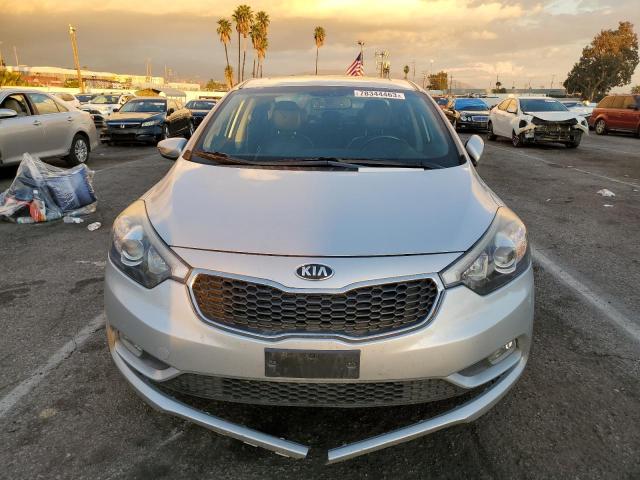 Photo 4 VIN: KNAFZ4A85G5556939 - KIA FORTE 