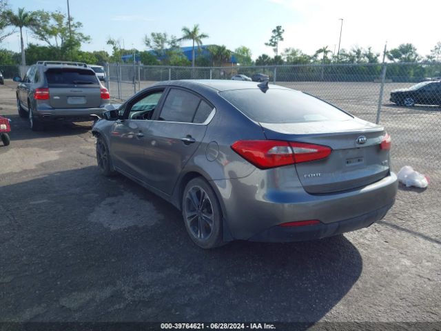 Photo 2 VIN: KNAFZ4A85G5598317 - KIA FORTE 